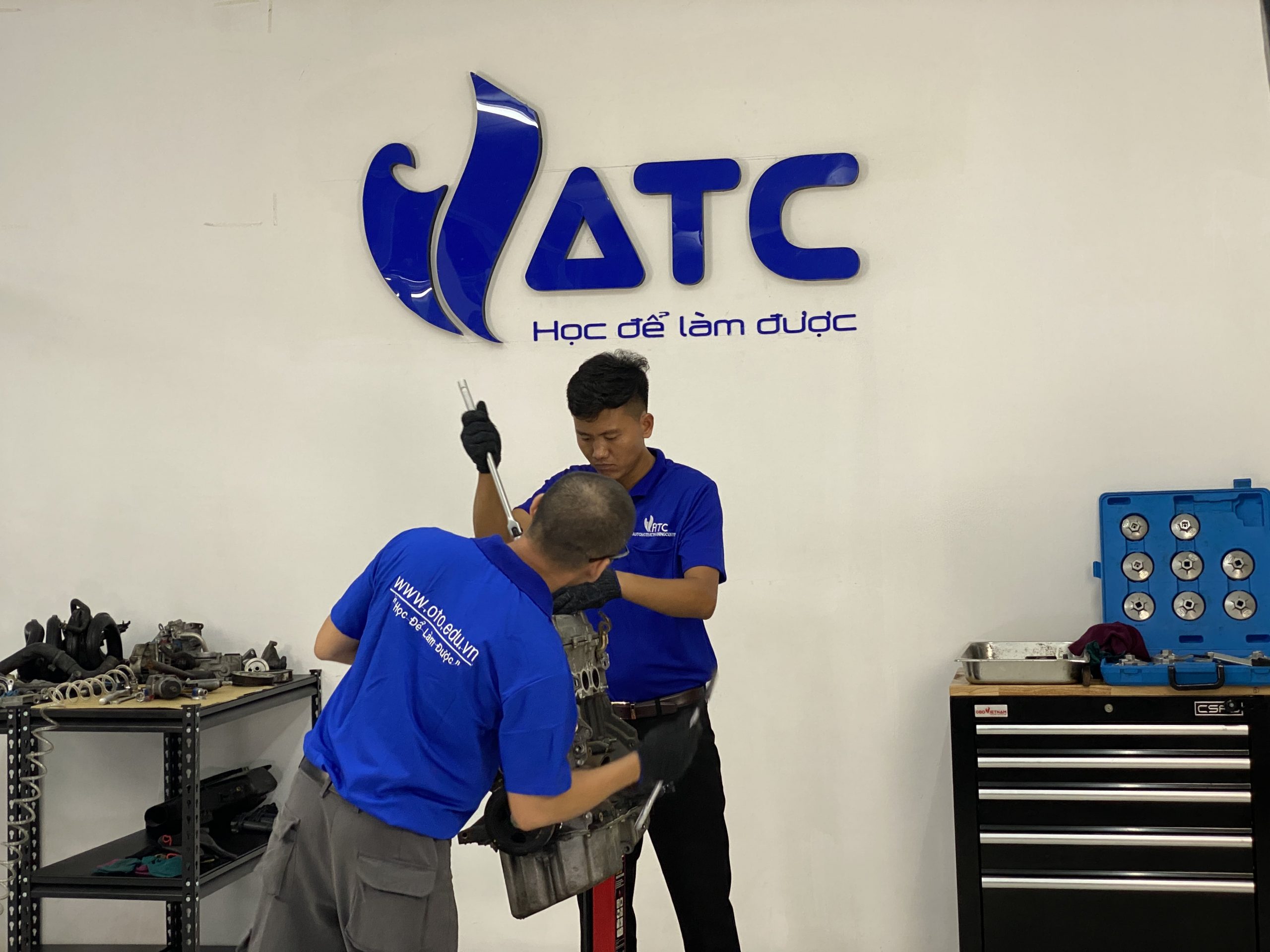 Khoá học sửa chữa động cơ ô tô