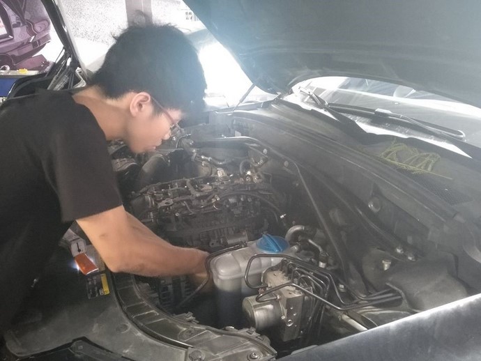 Học sửa chữa điện ô tô uy tín ở đâu?