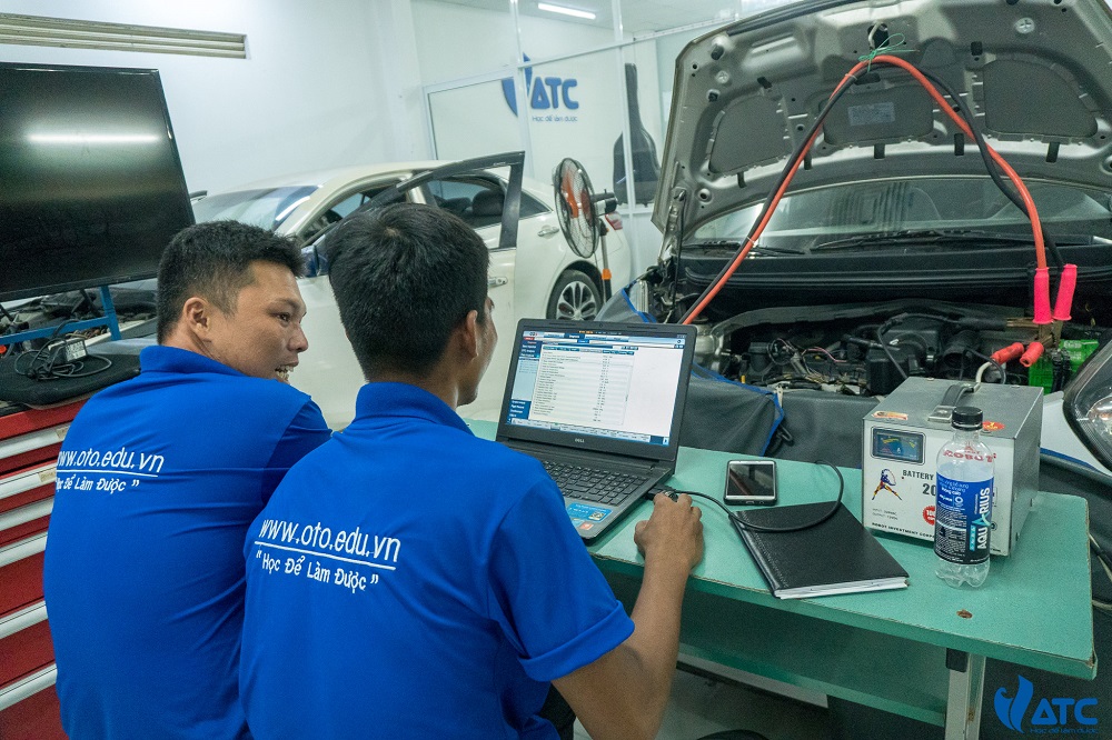 Trung tâm dạy nghề sửa chữa điện ô tô