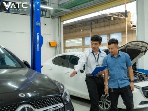 học kỹ năng bán xe ô tô