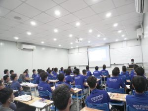 học sửa chữa ô tô