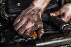 Khó khăn của nghề sửa chữa ô tô