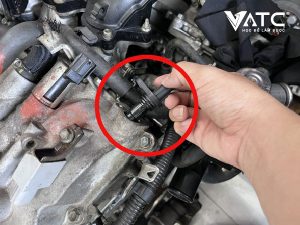 cảm biến vị trí trục cam trên ô tô